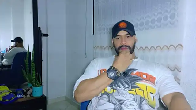 Snapshot of musclehetero chatting on 07.03.26 musclehetero online show from 07.03.26