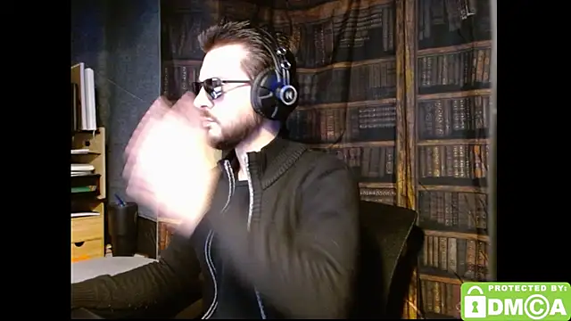 justshutupandwatch online show from 11.25.25