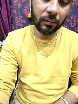 Cute Lucky online show from 12.15.25