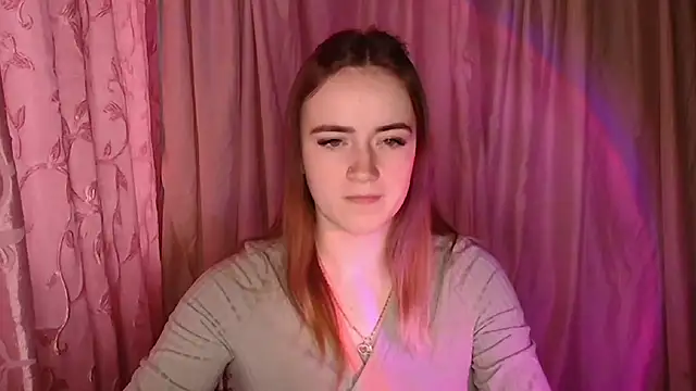 Illa May online show from 12.14.25