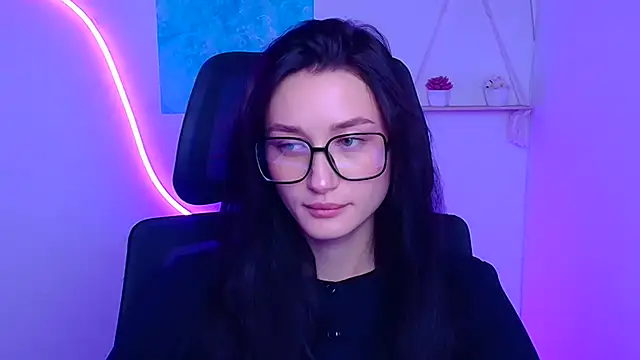 Stella XO online show from 11.26.25