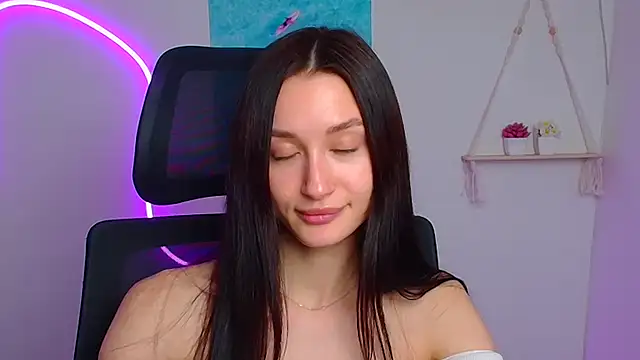 Stella XO online show from 04.10.26