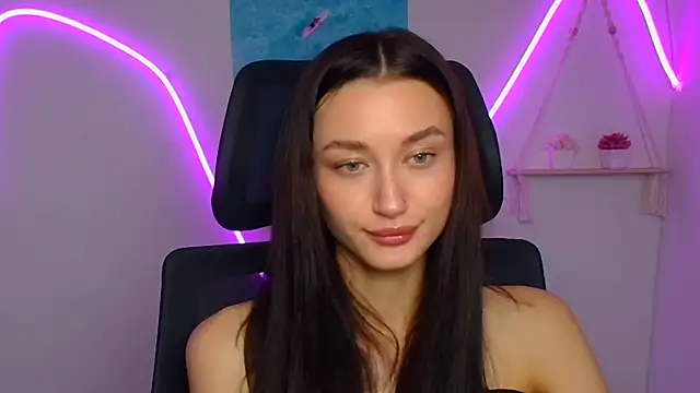 Snapshot of Stella_XO chatting on 06.19.26 Stella XO online show from 06.19.26