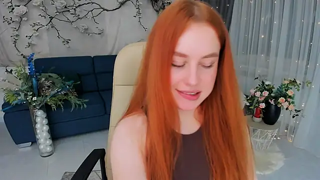 Snapshot of AirySilhouette chatting on 03.04.26 AirySilhouette online show from 03.04.26