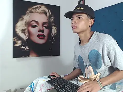 crissex3 online show from 03.19.26