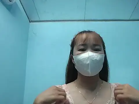 Snapshot of LinhChi09 chatting on 06.11.26 LinhChi09 online show from 06.11.26