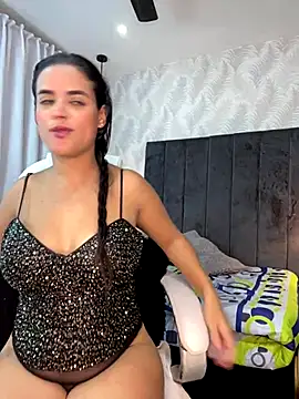 Aria Kitty online show from 11.24.25