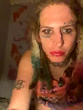 transsnowbunny online show from 11.19.25