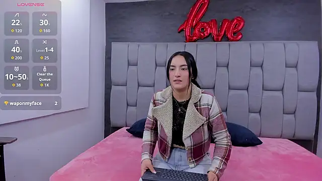 Snapshot of Sarita_Ass chatting on 02.11.26 Sarita Ass online show from 02.11.26