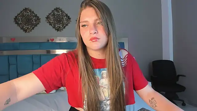 LiiaVelvet online show from 03.18.26