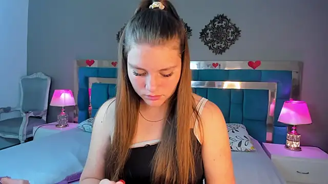 LiiaVelvet online show from 03.26.26