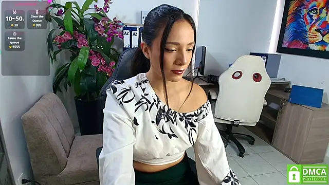 Adri Miller online show from 04.06.26