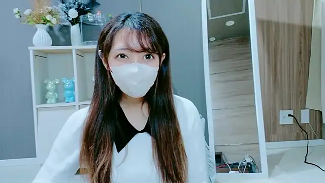 Nami-jpn online show from 12.05.25