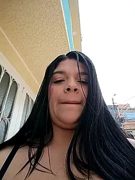 Layla-daring online show from 01.13.26