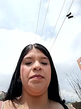 Layla-daring online show from 02.10.26