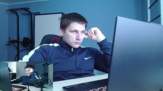 Poliglotjoe1 online show from 02.08.26