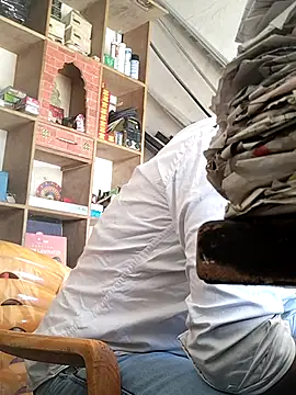 Snapshot of Roy___121 chatting on 01.14.26 Roy 121 online show from 01.14.26