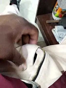 Snapshot of Roy___121 chatting on 02.26.26 Roy 121 online show from 02.26.26