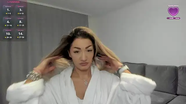 rossana doll online show from 02.02.26