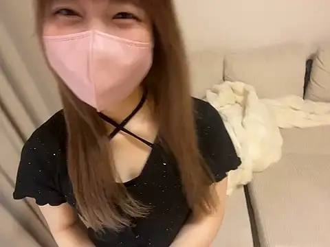 Snapshot of binyu_rua chatting on 05.15.26 binyu rua online show from 05.15.26