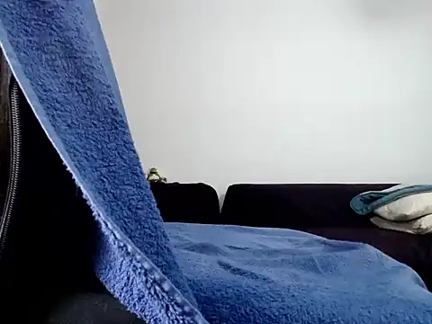 GirthBrooks25 online show from 02.16.26