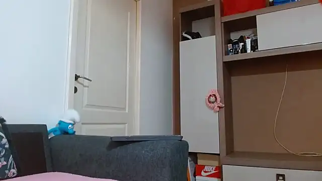 Erii18 online show from 04.14.26