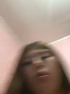 milaaagracee online show from 12.14.25