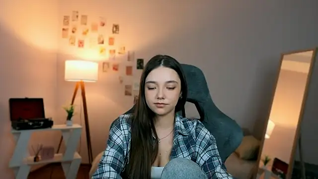 Vexorine online show from 04.18.26