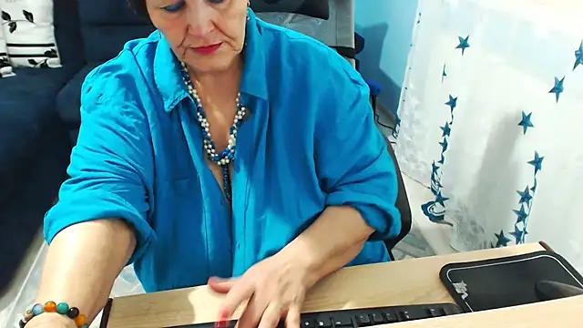 MatureMaiden online show from 02.28.25