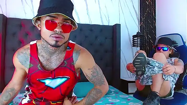 Hot Latino x online show from 11.23.25