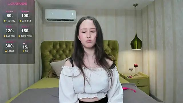 MonicaSway online show from 11.28.25