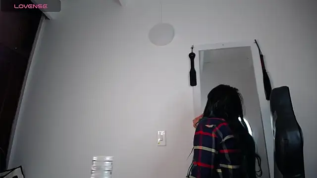 LunaAponte online show from 02.06.26