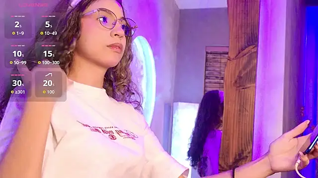 Snapshot of Kaaory chatting on 12.15.25 Kaaory online show from 12.15.25