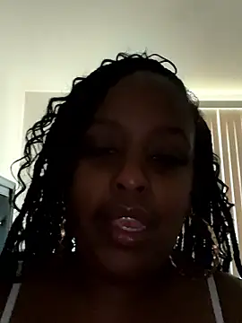 Snapshot of ExoticGoddess69 chatting on 01.15.26 ExoticGoddess69 online show from 01.15.26