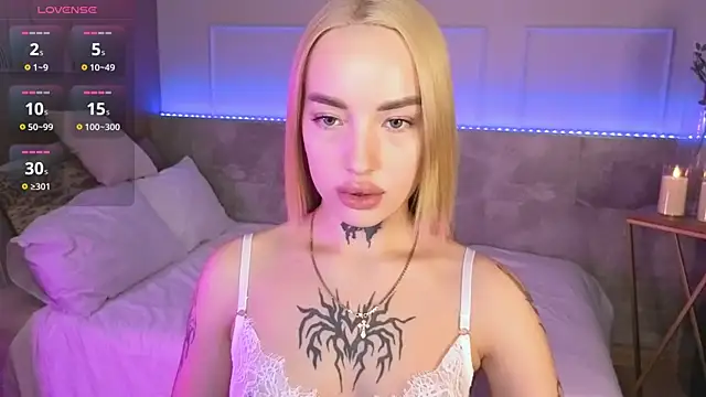 MarquiseMuse online show from 12.16.25