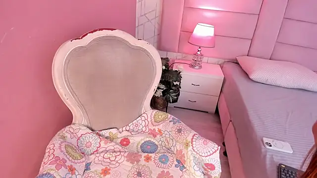 VictoriaLasse online show from 04.04.26