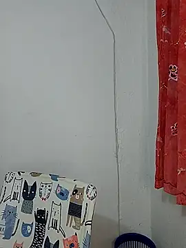 Snapshot of mila_curvy chatting on 05.28.26 mila curvy online show from 05.28.26