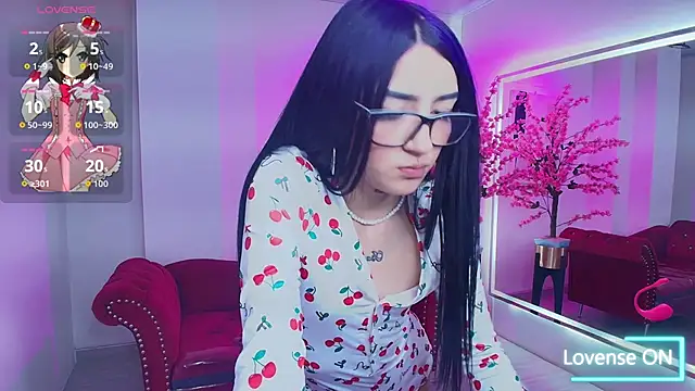 Snapshot of Emily_andrews chatting on 01.14.26 Emily andrews online show from 01.14.26