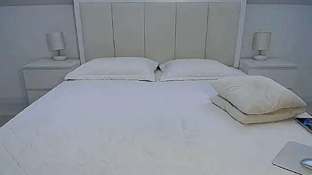 Snapshot of Milena29 chatting on 11.06.25 Milena29 online show from 11.06.25