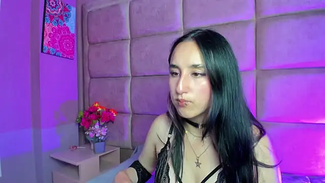 CharlotteStuart online show from 03.26.26