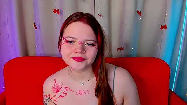 Snapshot of KellyFiery chatting on 02.14.26 KellyFiery online show from 02.14.26