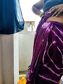 Desicouple1706 online show from 02.24.26