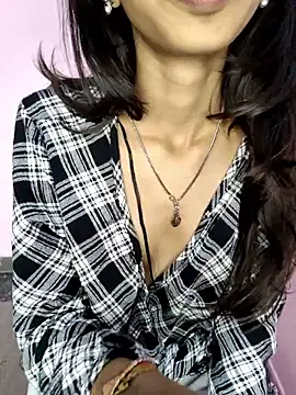 -AYUSHI01 online show from 12.20.25