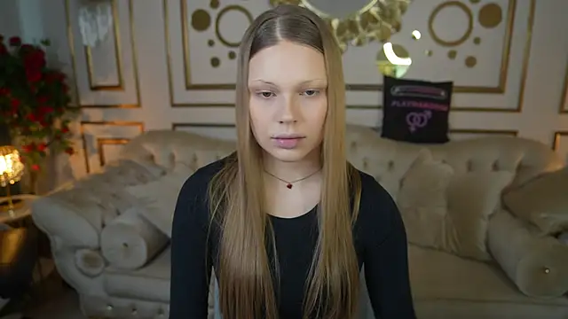 Charlotte Dreams online show from 03.26.26