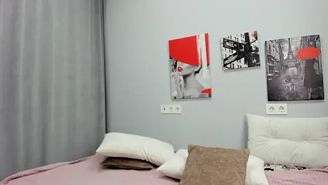 Snapshot of Brightly_Heizer chatting on 05.28.26 Brightly Heizer online show from 05.28.26