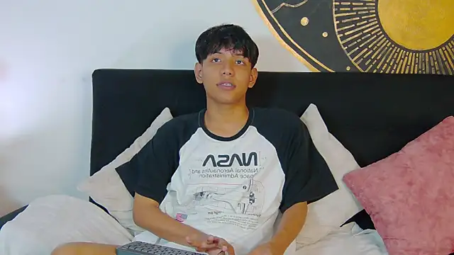 Liam Sinclair online show from 02.18.26