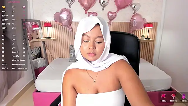 Snapshot of jasmyne_anbar chatting on 02.26.26 jasmyne anbar online show from 02.26.26