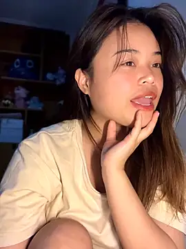 Toffee-00 online show from 04.19.26