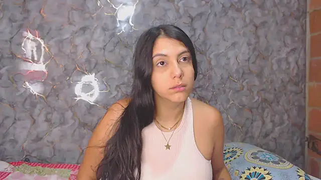 Snapshot of miarouse1531 chatting on 12.18.25 miarouse1531 online show from 12.18.25