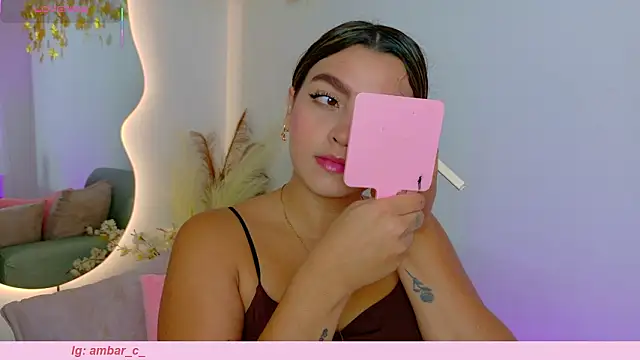 Snapshot of Ambar_Carter chatting on 02.26.26 Ambar Carter online show from 02.26.26